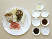 きのこと豚肉の炒め物の材料