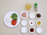 野菜とミンチのピリ辛炒めの材料