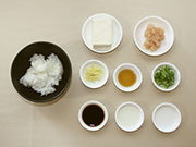 豆腐とささみのそぼろ丼の材料