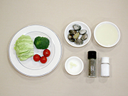 あさりと野菜の白ワイン蒸しの材料